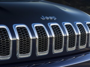 Akzeptabel: Die neuen Diesel im Jeep Cherokee verbrauchen je nach Leistungsstufe kombiniert zwischen 5,3 und 5,7 Liter Kraftstoff auf 100 Kilometer. (Werksfoto)