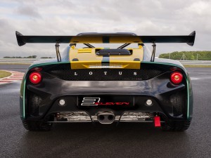 Wie ihn die meisten sehen: Mit 456 PS und einem Leergewicht von unter 900 kg in der Race-Version braucht der neue Lotus 3-Eleven gerade einmal 3,1 Sekunden für den Sprint auf 100 km/h und erst bei 280 km/h ist Schluss. (Werksfoto)