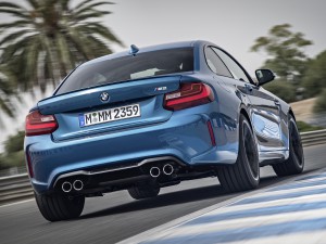 Typisch M: Das neue BMW M2 Coupé trägt alle Merkmale eines M Fahrzeugs – auch die zwei Doppelendrohre. (Werksfoto)
