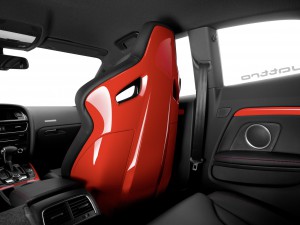 Im Innenraum des Audi A5 DTM selection dominieren die stark konturierten Scha­lensitze aus dem RS-Modell. (Werksfoto)